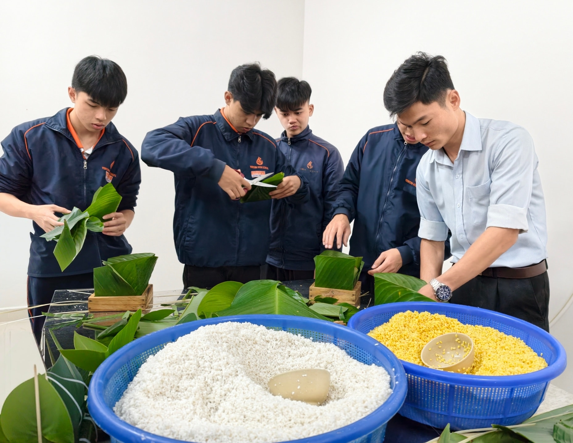 KHI TẾT ĐƯỢC GÓI BẰNG YÊU THƯƠNG