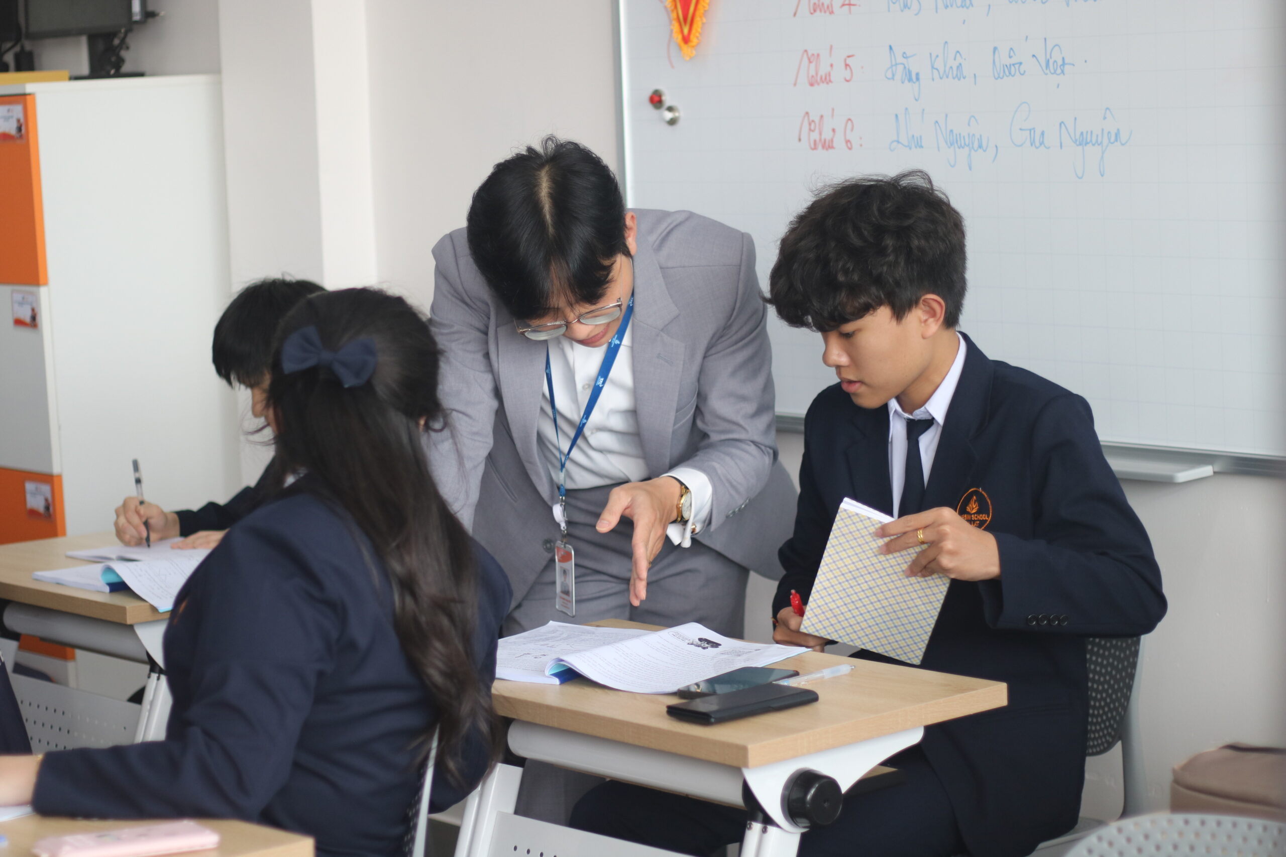 DẤU ẤN ỨNG DỤNG CÔNG NGHỆ TRONG DẠY HỌC TOÁN